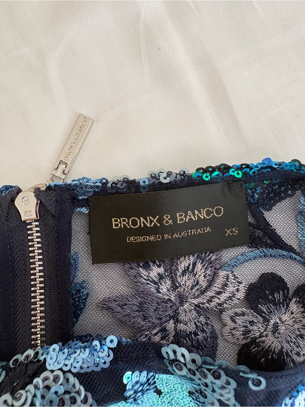 NWOT Bronx and Banco Zinna Navy Embroidered Gown XS - Picture 10 of 16
